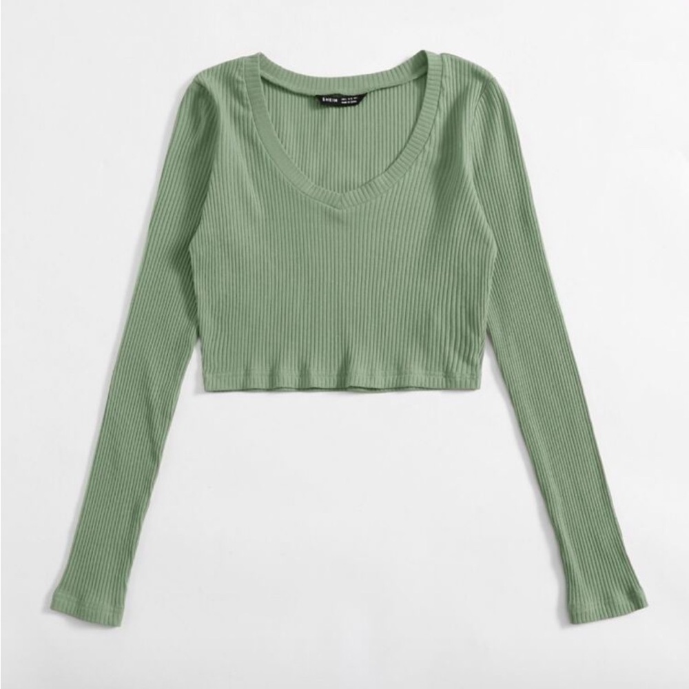 SHEIN Ribbed V-Neck Crop Top